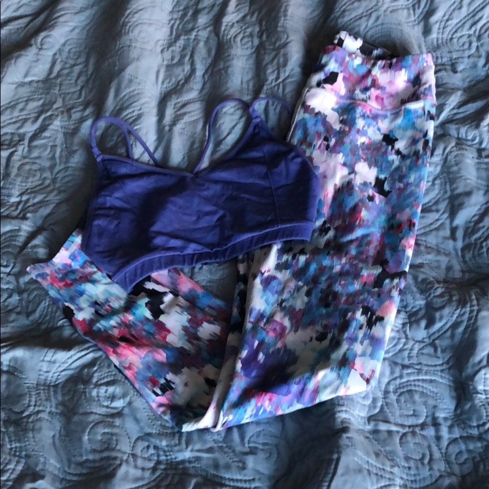 MOVING SALE! MUST GO! Fabletics legging & bra